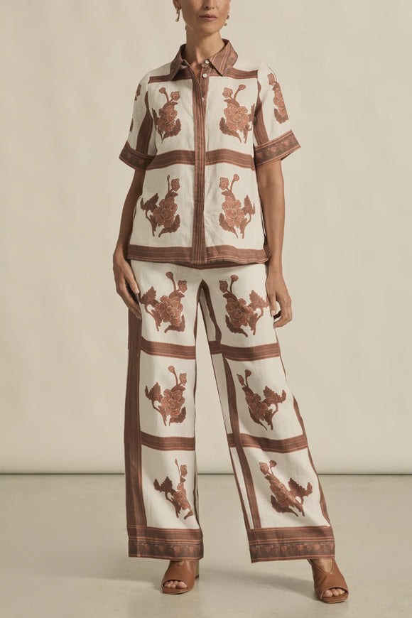 Gesture Pant / Coffee Collage